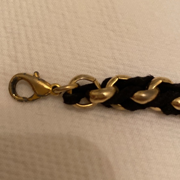 ITALIAN  BLACK LEATHER AND GOLDTONE  TWIST BRACELET - Picture 4 of 4
